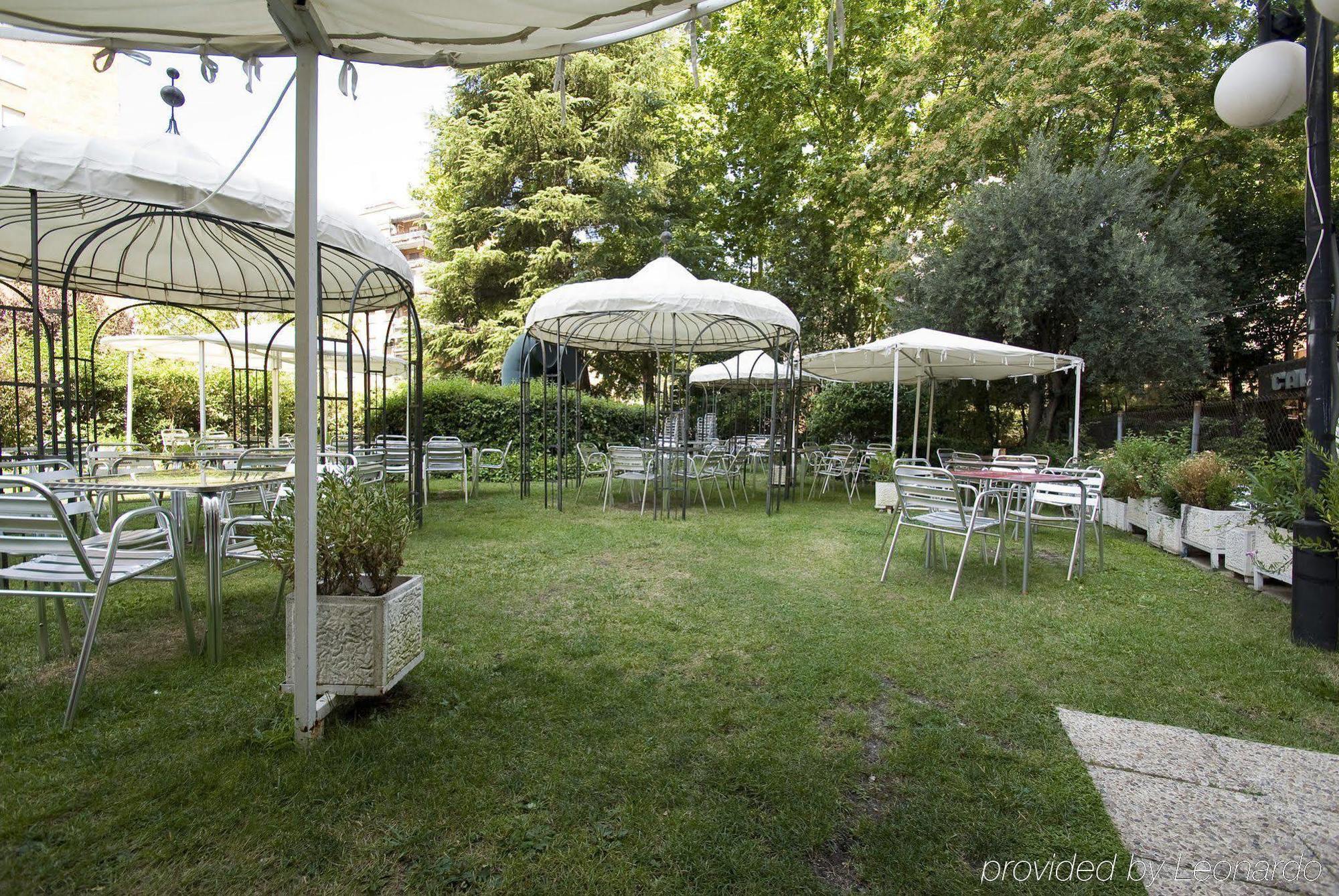 Foxa 25 Hotel Madrid Restaurant foto
